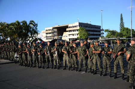 Militares en Bahía mientras transcurría la huelga AFP