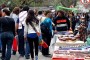 feria Los hábitos de consumo participan en la definición de la estratificación social