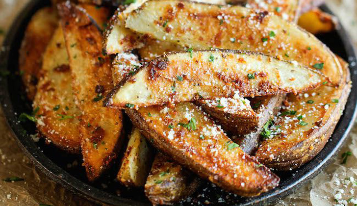 papas-ajo-parmesano-perejil-e