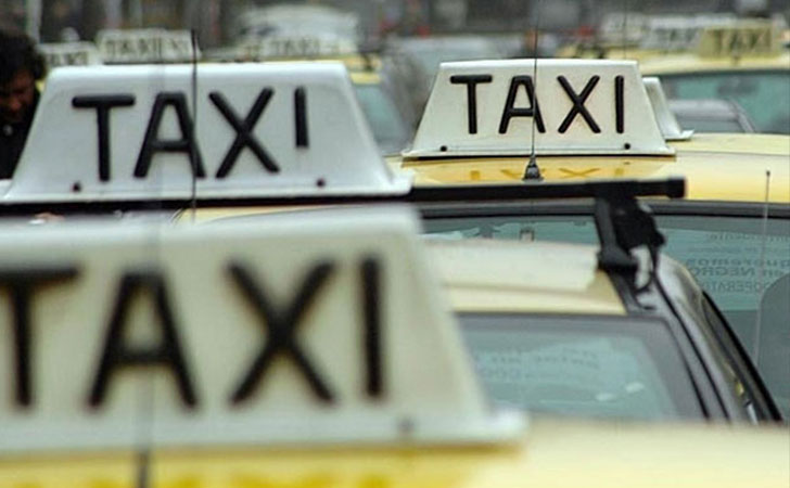 Taxis paralizan sus actividades este sábado desde las 16 horas