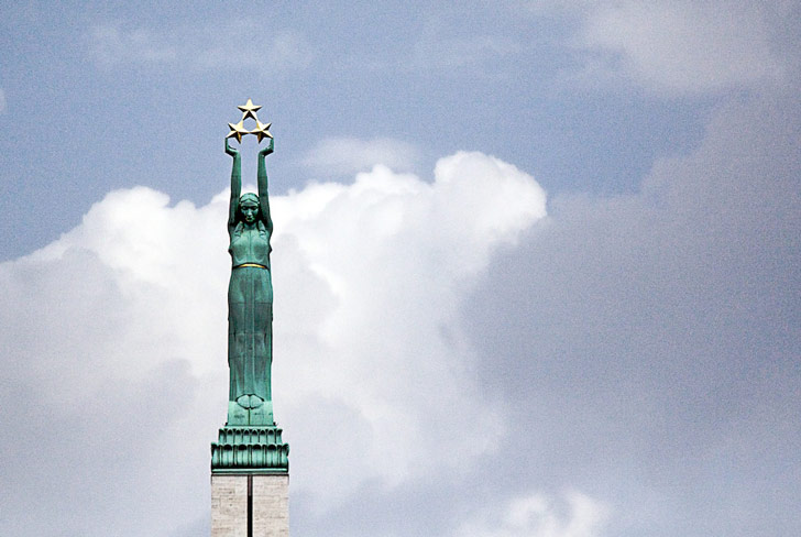 Monumento a la Libertad, para los locales llamada "Milda" / Foto: Roberts Birze