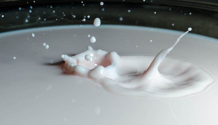 La FAO recomienda al menos una ingesta de tres vasos de leche diarios, pero la media en América Latina, alcanza apenas a la mitad. Foto: Grant Frederiksen.