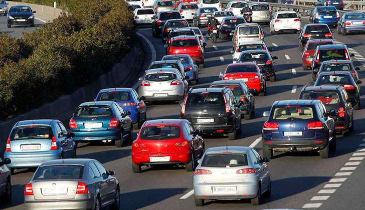 El ruido del tránsito aumenta el riesgo de enfermedades cardiovasculares. Foto: EFE