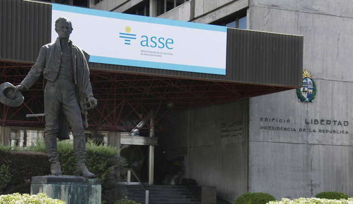El Directorio de ASSE manifiesta su “sorpresa por el accionar del sindicato” y exhorta a negociar en forma “pacífica como ha sido siempre, desde ASSE los puentes para el diálogo están abiertos”.