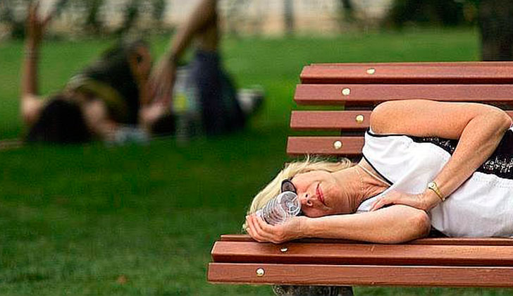 Dormir la siesta es bueno para la presión arterial. Foto: AFP