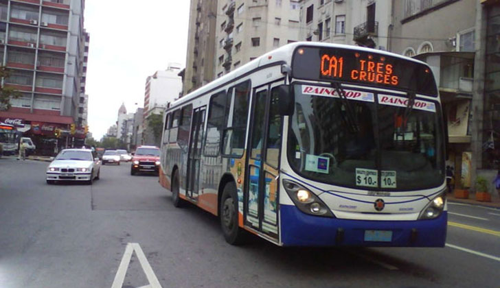 Asimismo, el precio del boleto del transporte de pasajeros en Montevideo aumenta este sábado.