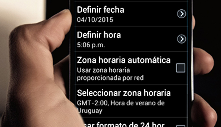 En algunos dispositivos la hora se actualizó a "Horario de Verano, -2 GTM", cuando el huso horario habitual de Uruguay es -3 GTM. Foto: Pixabay. 