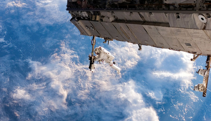 La Estación Espacial Internacional es un ejemplo de cooperación entre varios países de forma pacífica. Foto: Pixabay.