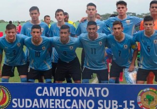 Uruguay le ganó a Chile por el Sudamericano Sub 15. Foto: AUF