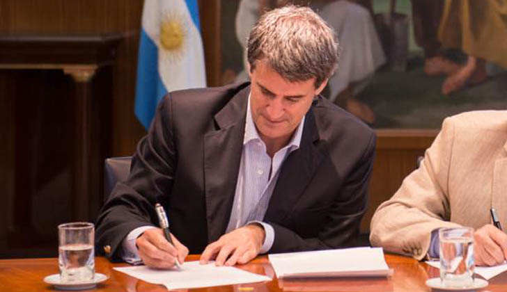 Alfonso Prat-Gay, Ministro de Hacienda y Finanzas Públicas de Argentina. Foto: Facebook. 