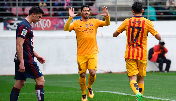 Suárez anotó en la goleada del Barcelona al Éibar . Foto: AFP
