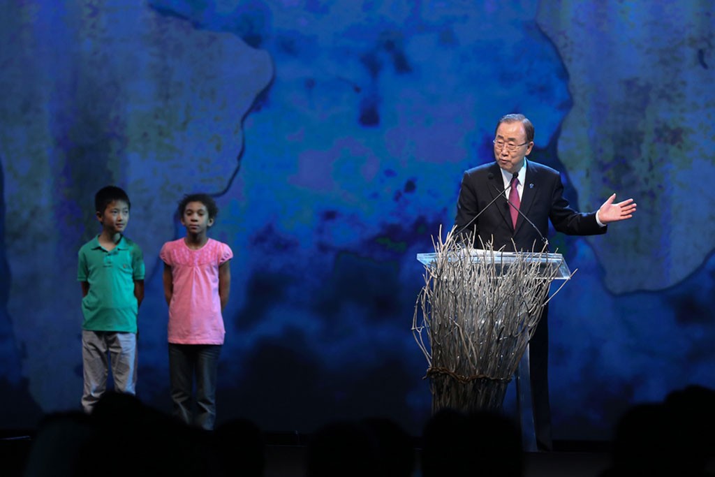 El Secretario General, Ban Ki-moon, abre la I Cumbre Humanitaria Mundial en Estambul. Foto: ONU.