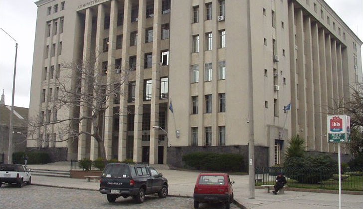 Edificio de la Administración Nacional de Puertos. Foto: ANP. 