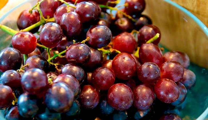 La combinación de compuestos de las uvas y las naranjas podría ser clave contra la obesidad, la diabetes y la enfermedad cardiovascular. Foto: Pixabay