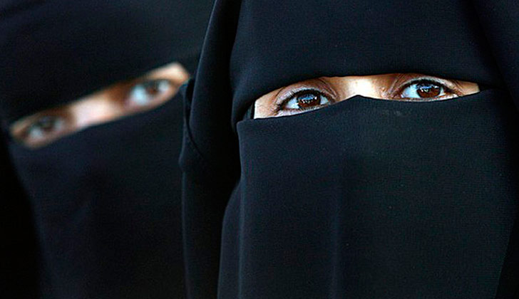 Consejo Islámico de Pakistán pretende que los esposos puedan golpear a sus mujeres por ley para disciplinarlas. Foto: AFP