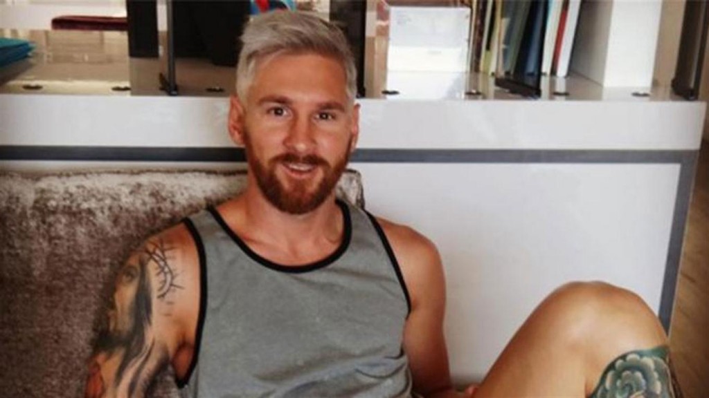 La esposa de Messi, Antonella Roccuzzo, publicó una foto del nuevo look del argentino. Foto: Instagram. 