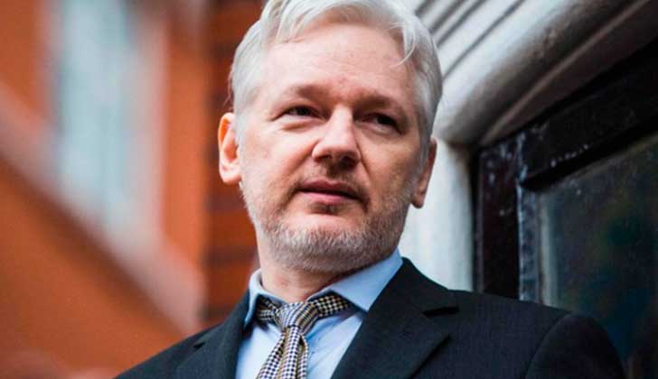 Assange podrá ser interrogado por Suecia en la embajada de Ecuador en Londres. Foto: AFP
