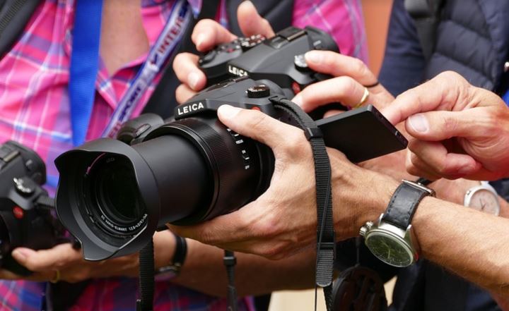 Es importante comparar todas las opciones que entren en tu presupuesto para que compres la mejora cámara posible. Foto: Pixabay. 