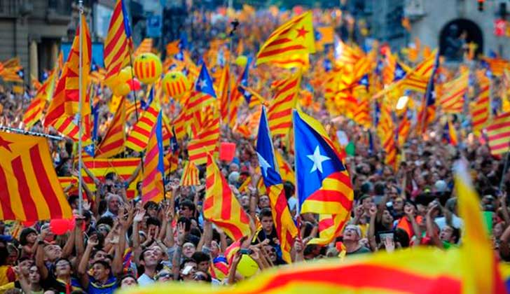 Cataluña anuncia referéndum de independencia para 2017.