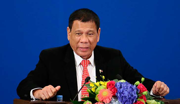 Duterte le dice "adiós" a EE.UU. desde China.