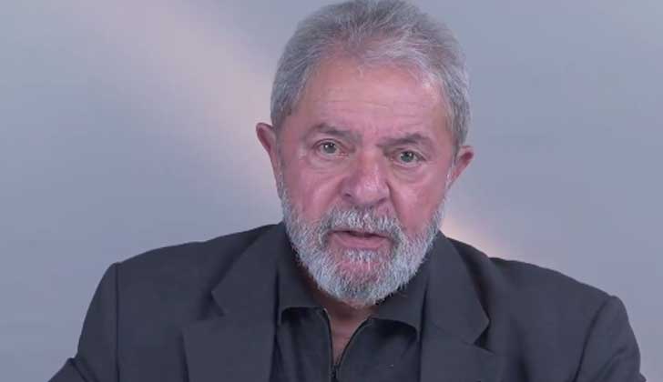 Lula da Silva lamenta que los fiscales sean "rehenes de la prensa" e insiste con su inocencia.