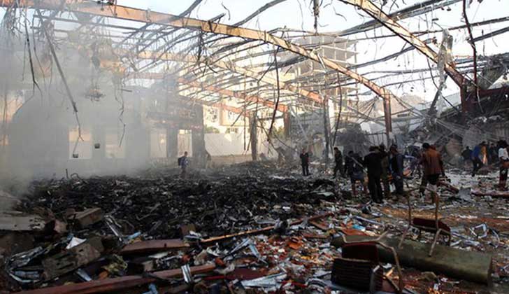 Coalición árabe bombardeó funeral en Yemen "por error".