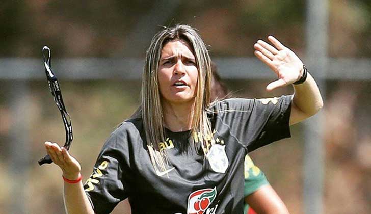Emily Lima será la primera mujer en dirigir a la selección femenina de fútbol. Foto: Facebook Emily Lima