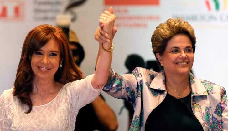 Dilma Rousseff y Cristina Fernández en una conferencia contra el neoliberalismo. Foto: PT