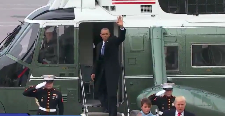 Obama abandonó el Capitolio de Washington en un helicóptero de la FFAA. Foto: Twitter