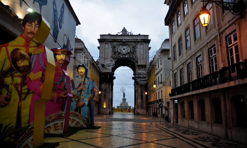 Estatuas de The Beatles en Lisboa, Portugal. Foto: Bill Lapp. 