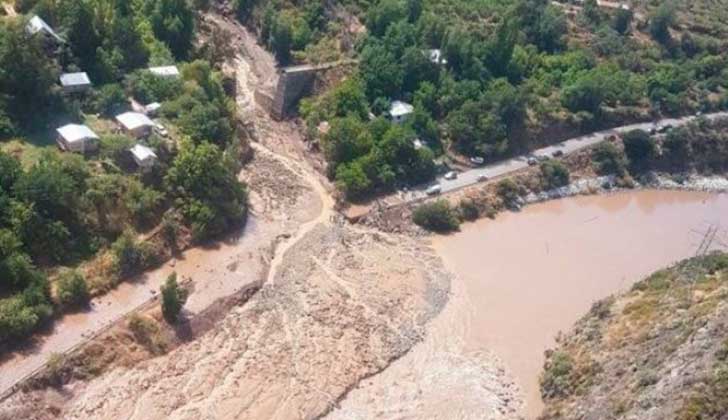 Chile: aluviones dejan muertos, desaparecidos y falta de suministro de agua potable.