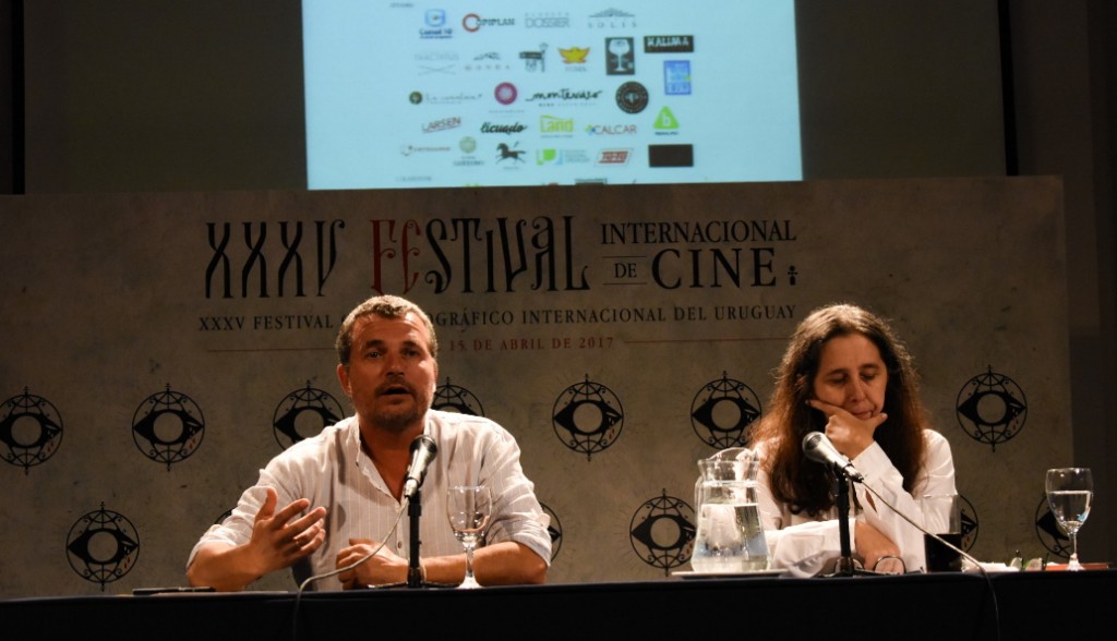 La presentación se realizó en la Sala Delmira Agustini, del Teatro Solís. Foto: Carlos Loría - LARED21.