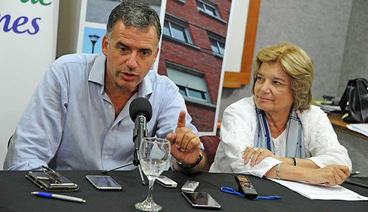 MVOTA y la Intendencia de Canelones acordaron otorgar 120 préstamos para refacción de viviendas, Foto: Presidencia