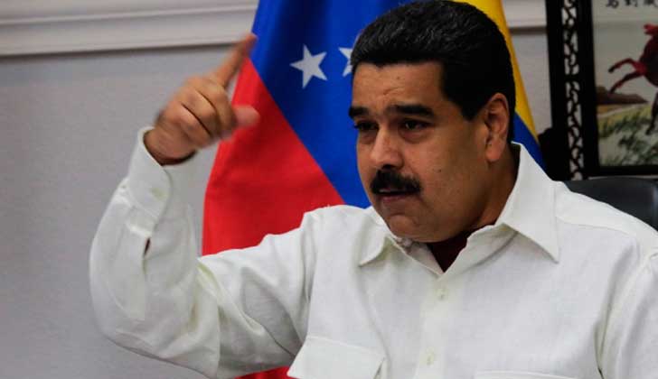 Maduro llama a debatir sobre la permanencia de Venezuela en la OEA.