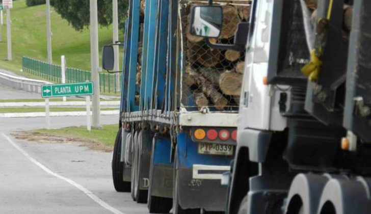 transporte-carga-madera-upm-e
