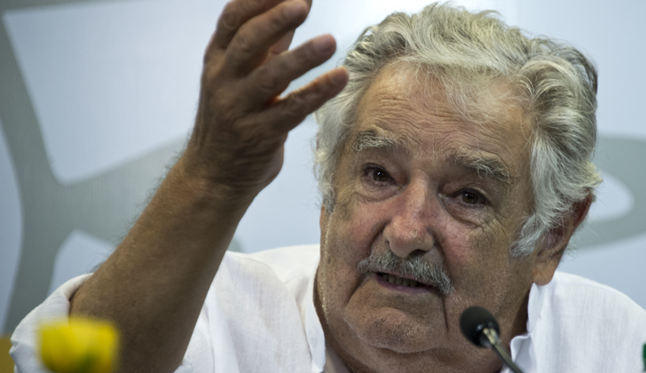Para Mujica el encuentro entre Nin Novoa y el embajador venezonalo fue "un paso".