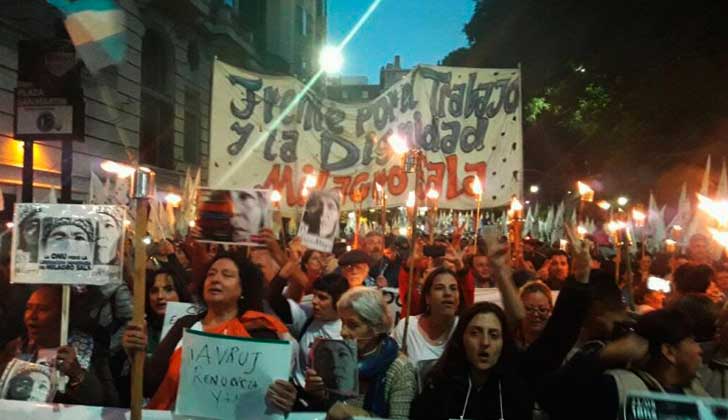 Marcha de antorchas en Argentina por la liberación de Milagro Sala. Foto: El Destape