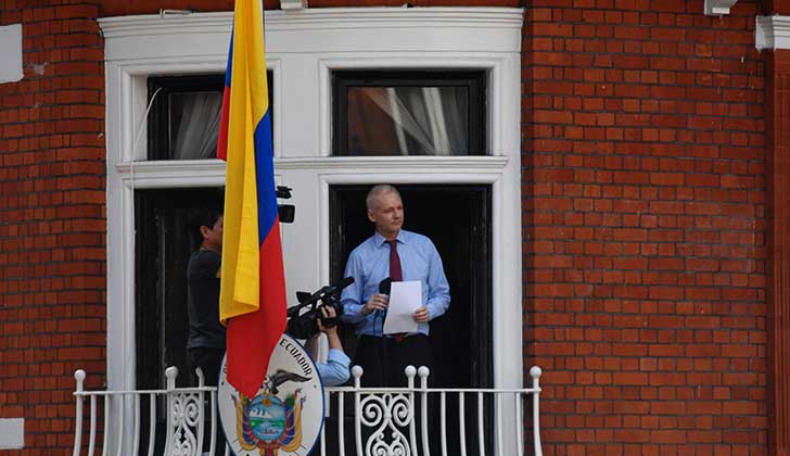 Julian Assange cumple cinco años en la embajada de Ecuador. Foto archivo Wikicommons.