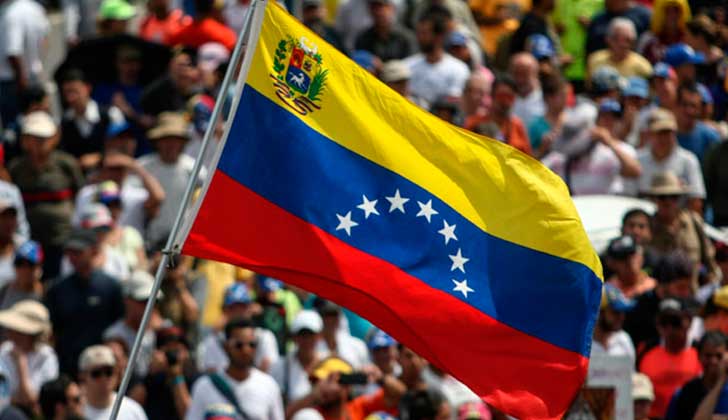 Venezuela: el oficialismo y la oposición celebran como un éxito el simulacro electoral y el plebiscito.