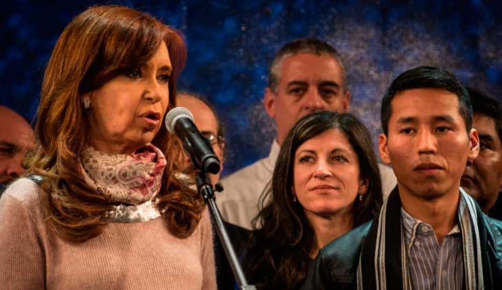 "No vamos a parar hasta que se cuenten todos los votos" afirmó CFK. Foto: @fvallejoss