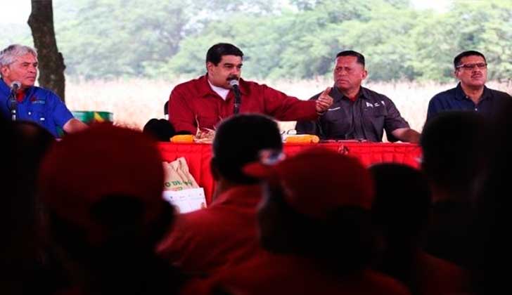 Maduro responde a Trump: “En el socialismo es imposible una dictadura”.