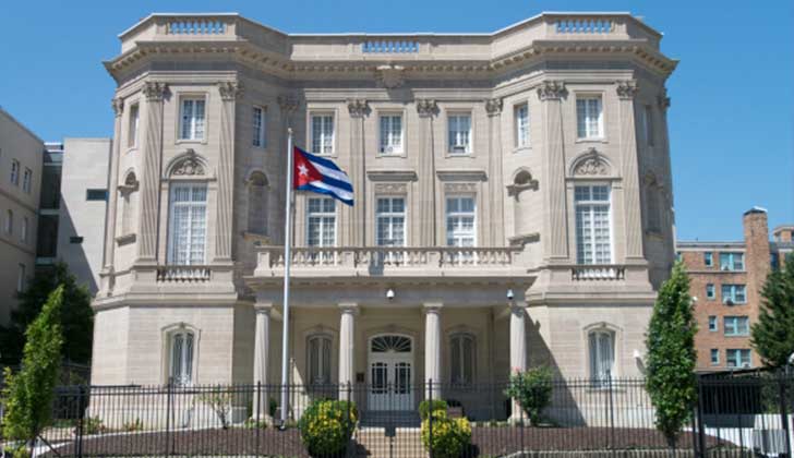 EE.UU. expulsa a 15 funcionarios de la Embajada cubana en Washington. Foto: Wikicommons