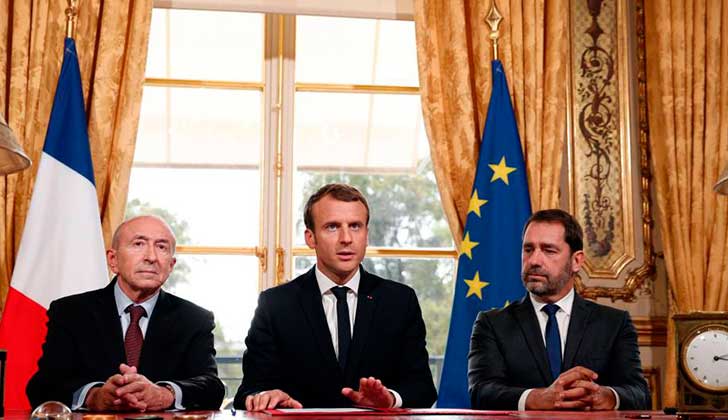 Macron firma una polémica ley antiterrorista en Francia.
