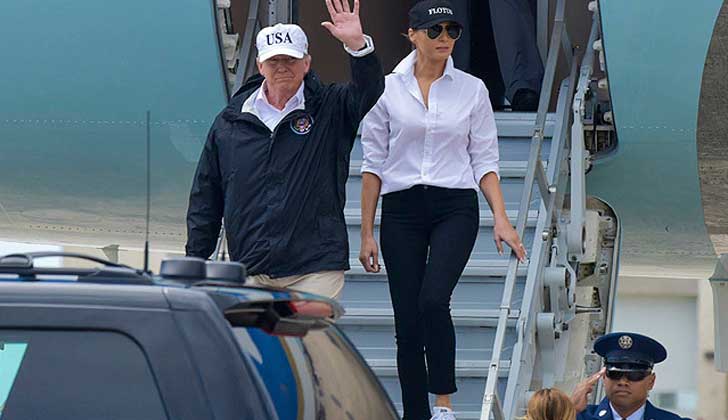 Trump llega a Puerto Rico para evaluar la recuperación tras el paso del huracán María. Foto de Trump llegando a Texas.