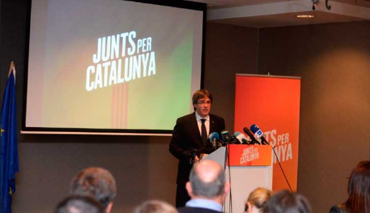 Puigdemont lanzó desde Bélgica la campaña de Junts per Catalunya .