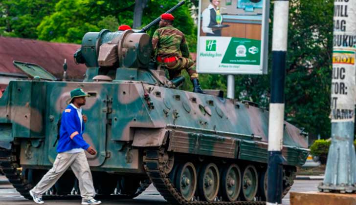 El Ejército toma el control de Zimbabue .