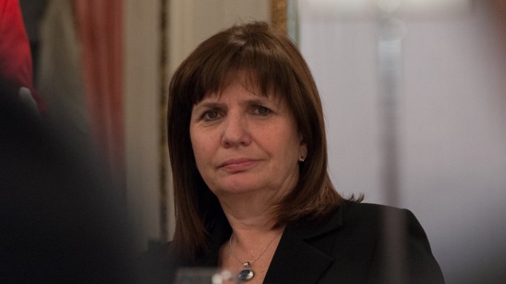 Argentina: exigen la renuncia de Patricia Bullrich por manejarse de forma "totalmente represiva".