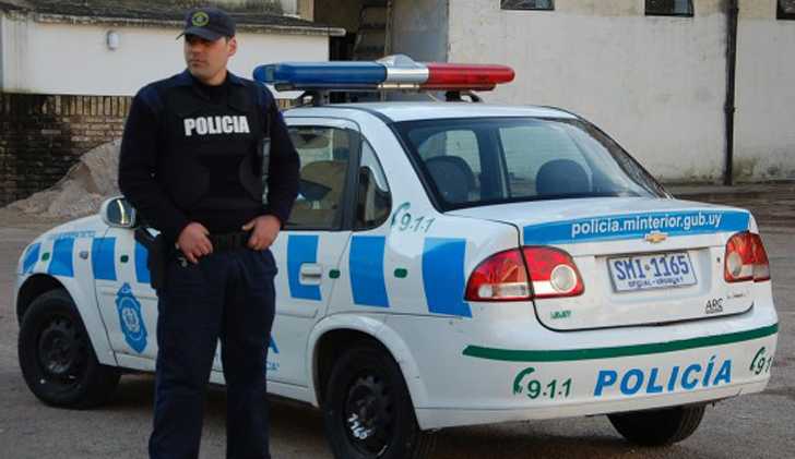 Resultado de imagen para imagene de la policia de uruguay montevideo