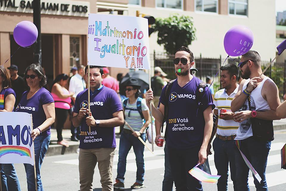 Personas participan de la Marcha de la Diversidad 2017 en San José, Costa Rica. Foto: Facebook/Pyon/Catalian Sánchez