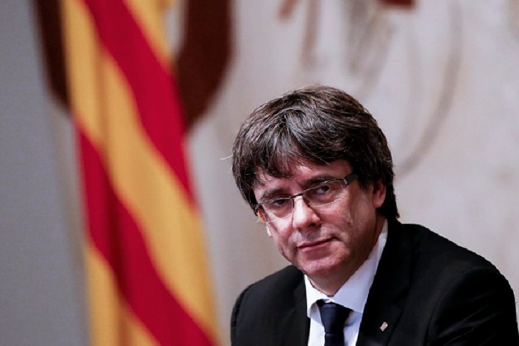 Puigdemont en un mensaje privado filtrado: "Moncloa triunfa, esto se ha terminado"